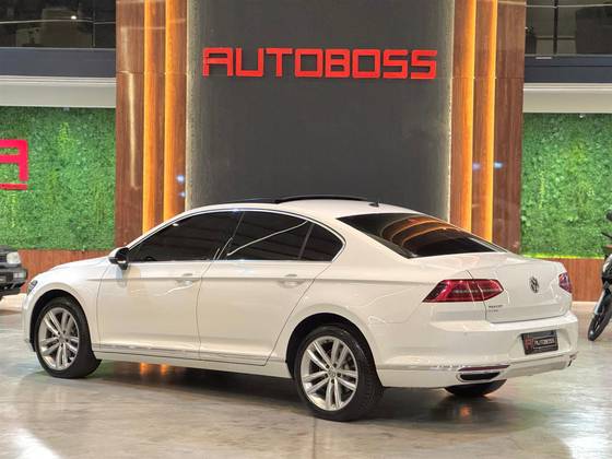 VOLKSWAGEN PASSAT 2.0 16V TSI BLUEMOTION GASOLINA HIGHLINE 4P DSG